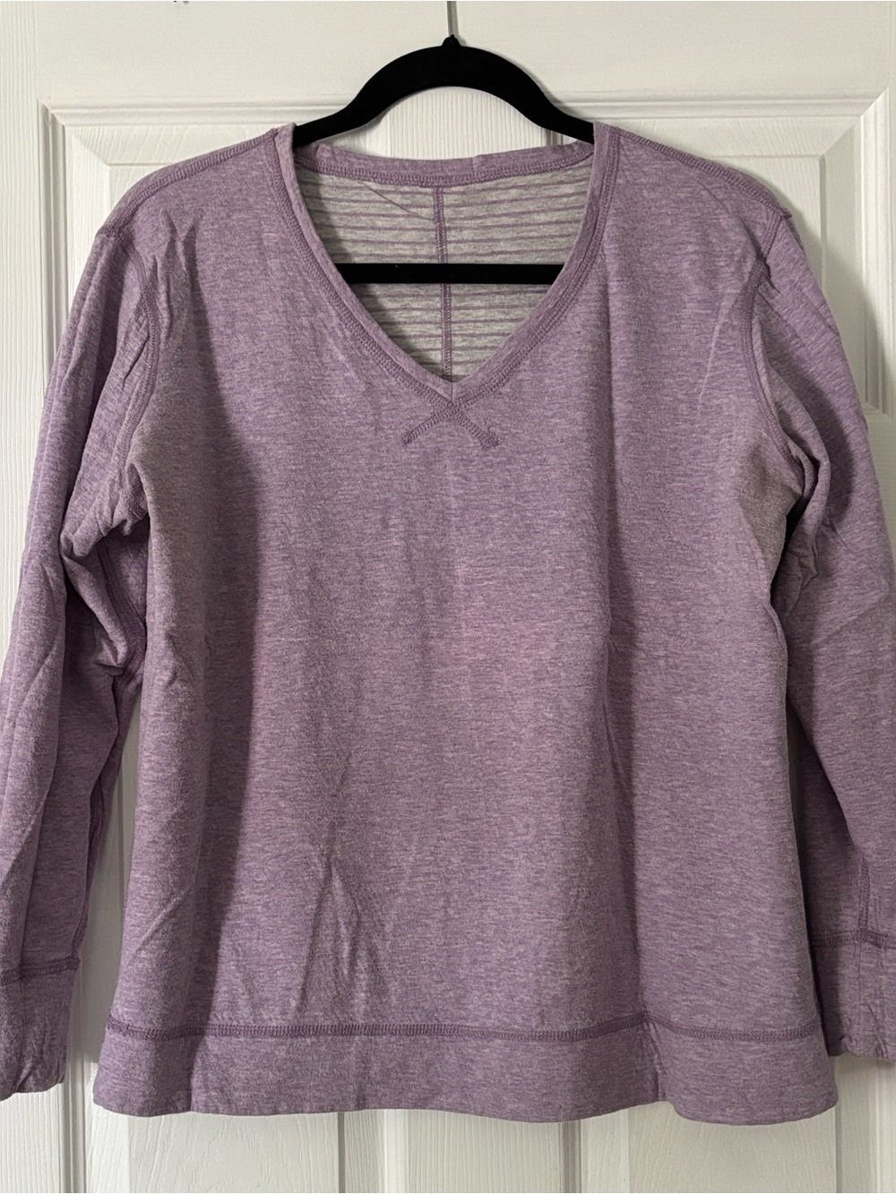 V-Neck Long Sleeve Women's Top REVERSIBLE - Lavender